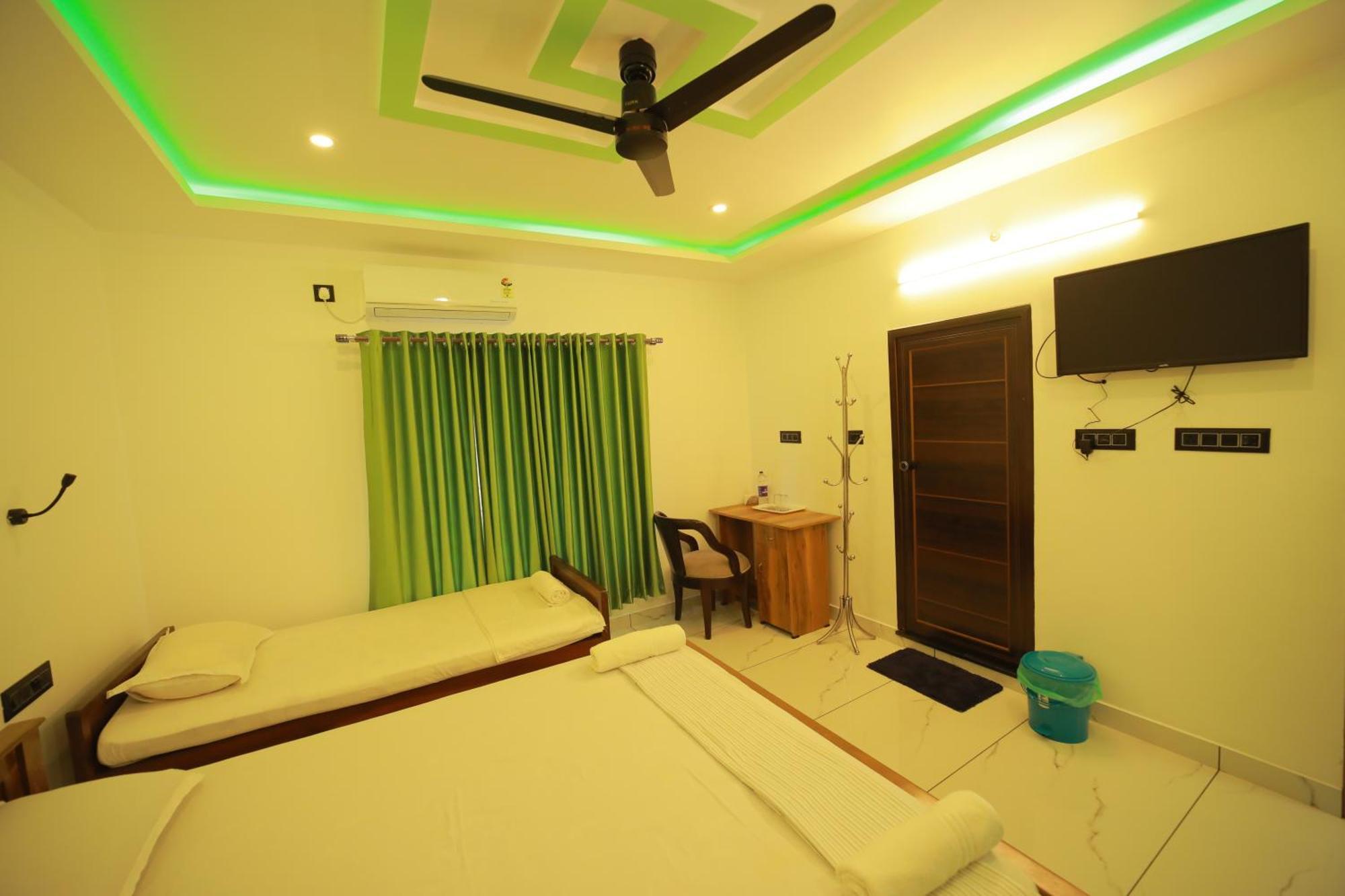 Prakruthi Residency Munroeisland Apartamento Mundrothuruth Exterior foto