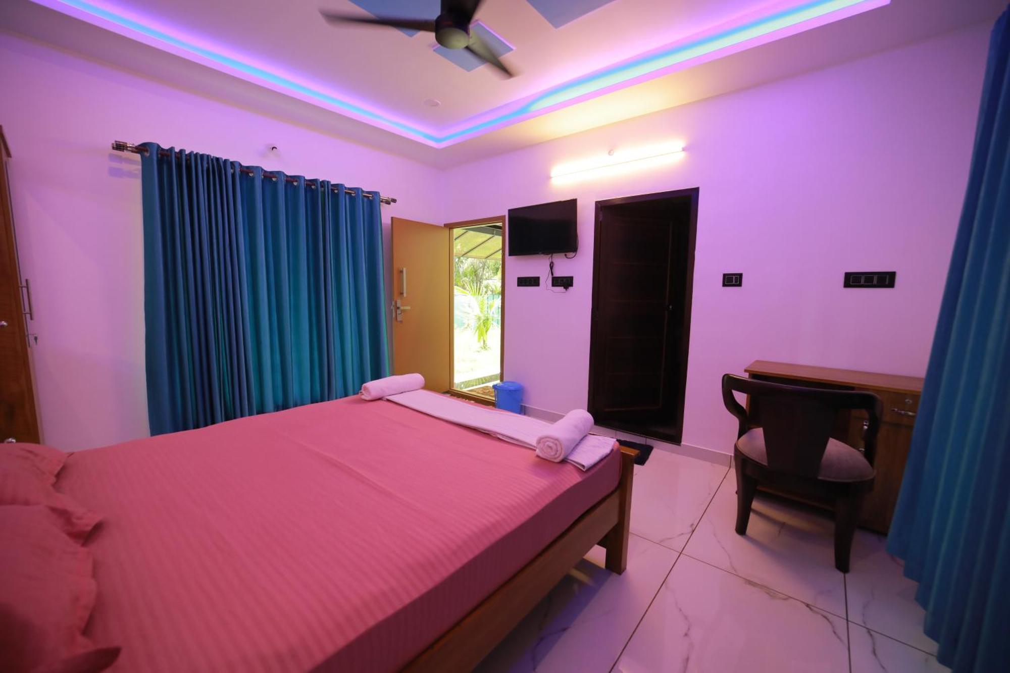 Prakruthi Residency Munroeisland Apartamento Mundrothuruth Exterior foto