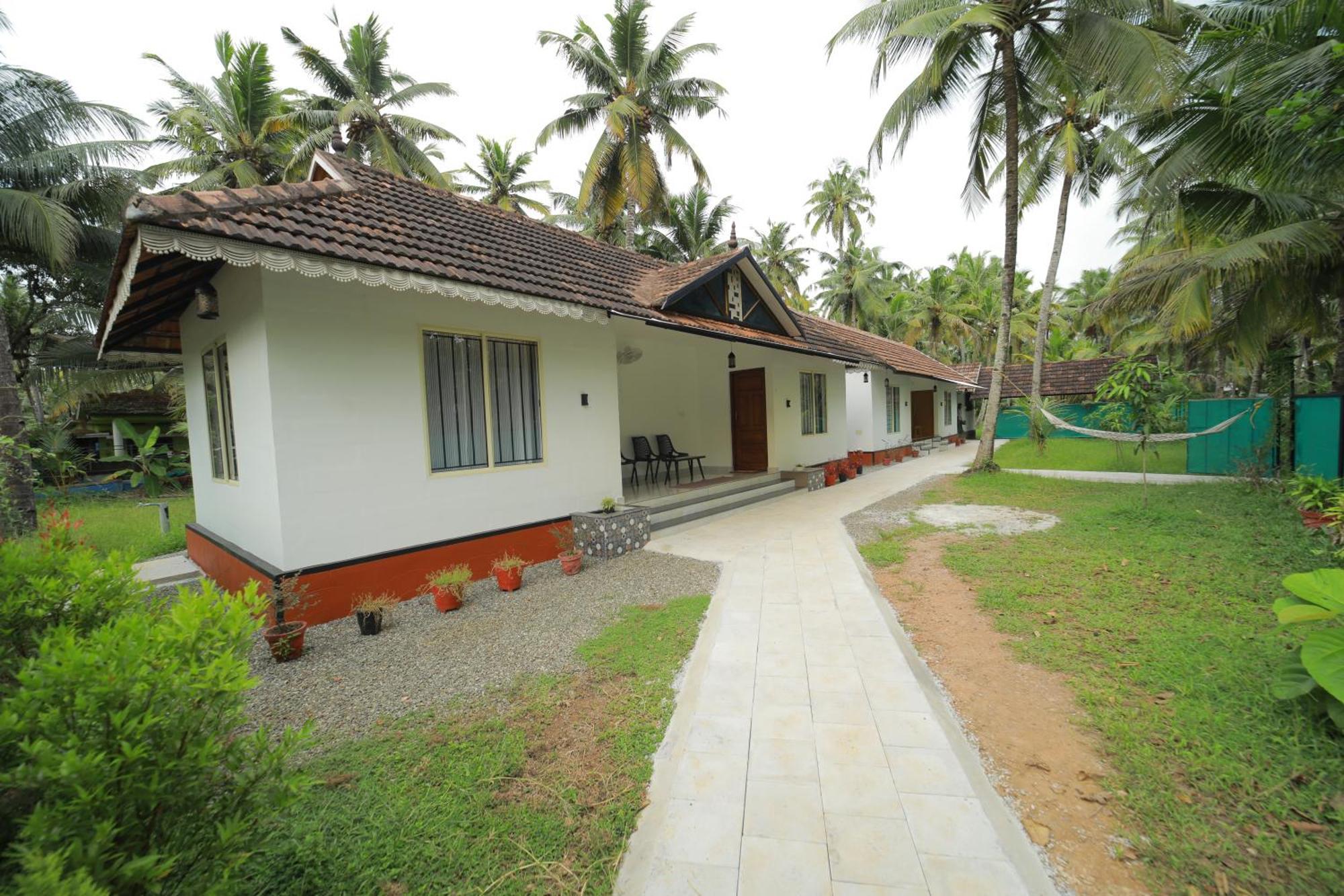 Prakruthi Residency Munroeisland Apartamento Mundrothuruth Exterior foto